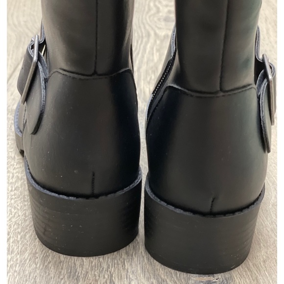 Cap Toe Mid-Calf Round Toe Block Heel Boots NWB! - Picture 13 of 16